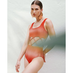 Onda Sunset One Piece