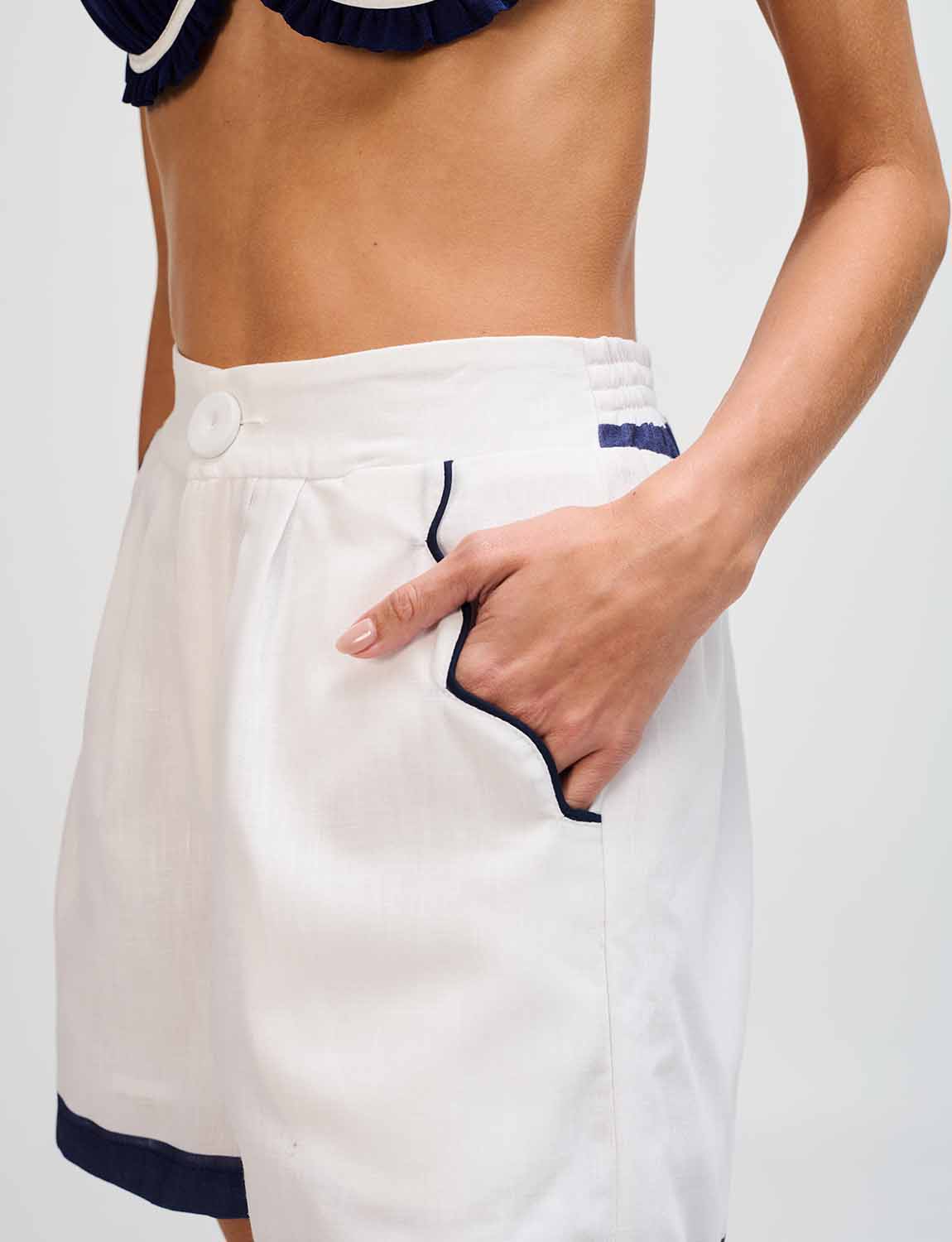 ASTRA SHORT