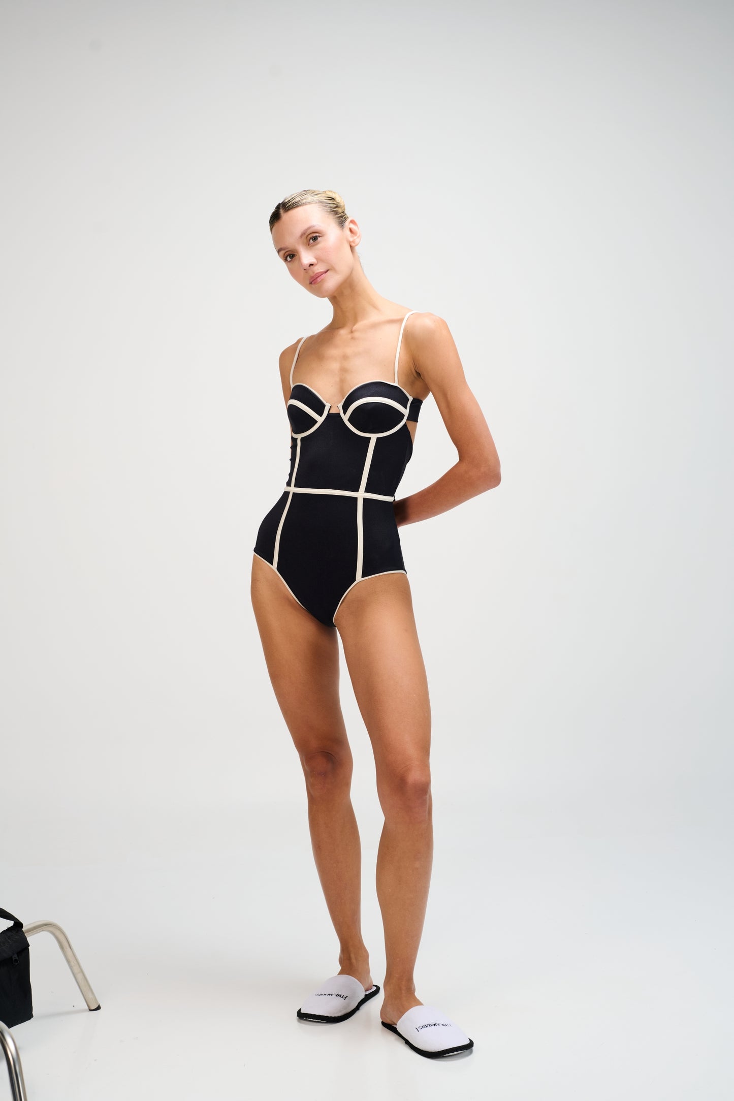 SYRA ONE PIECE