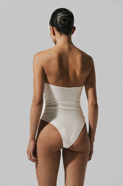 Ola One piece Ivory